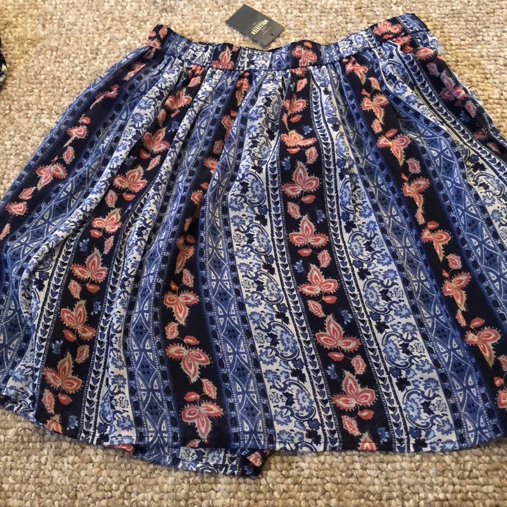 hollister skirt